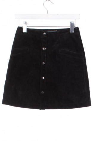 Кожена пола Mango, Размер XS, Цвят Черен, Цена 27,00 лв.