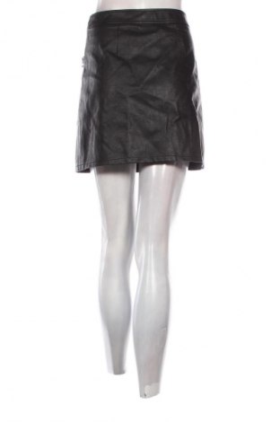 Fustă de piele Pimkie, Mărime S, Culoare Negru, Preț 45,99 Lei
