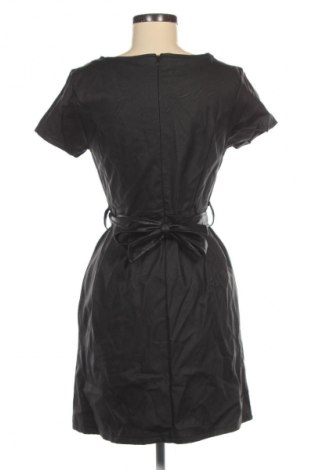 Кожена рокля Unbranded, Размер M, Цвят Черен, Цена 39,00 лв.