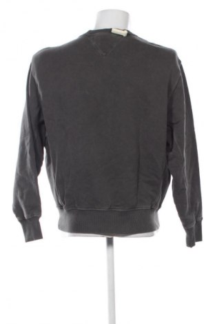 Мъжка блуза Tommy Jeans, Размер S, Цвят Сив, Цена 122,99 лв.
