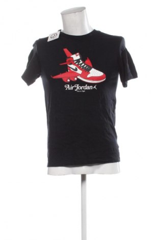 Herren T-Shirt Air Jordan Nike, Größe S, Farbe Schwarz, Preis € 30,99
