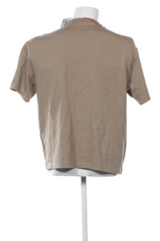 Tricou de bărbați Hugo Boss, Mărime S, Culoare Bej, Preț 260,99 Lei