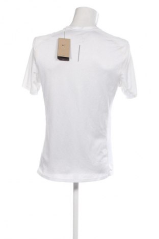 Tricou de bărbați Nike, Mărime L, Culoare Alb, Preț 142,99 Lei
