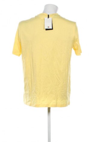 Ανδρικό t-shirt Tommy Hilfiger, Μέγεθος L, Χρώμα Κίτρινο, Τιμή 40,99 €