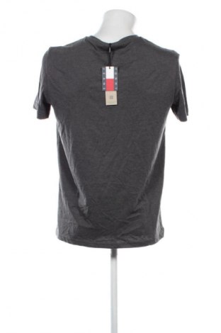 Férfi póló Tommy Jeans, Méret XL, Szín Szürke, Ár 13 119 Ft