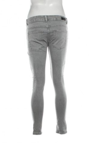 Herren Jeans Bershka, Größe M, Farbe Grau, Preis 19,95 €