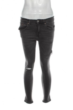 Herren Jeans Pull&Bear, Größe S, Farbe Grau, Preis € 16,99