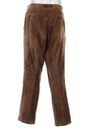 Мъжки джинси Brax, Размер XL, Цвят Кафяв, Цена 12,99 лв.