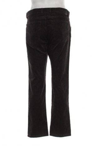 Pantaloni raiați de bărbați Bugatti, Mărime M, Culoare Maro, Preț 79,99 Lei