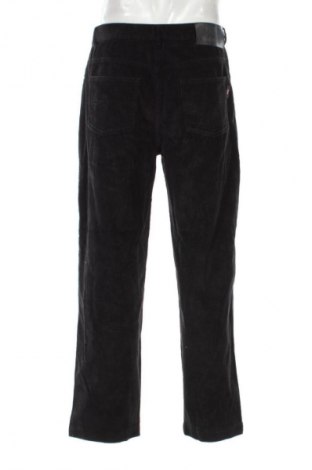 Pantaloni raiați de bărbați Unbranded, Mărime L, Culoare Negru, Preț 47,99 Lei