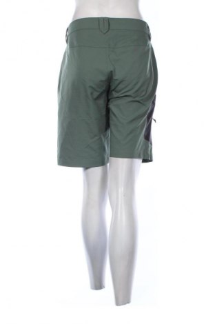 Herren Shorts Jack Wolfskin, Größe M, Farbe Grün, Preis 37,99 €