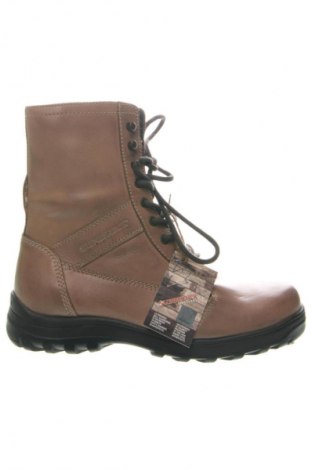 Férfi cipők
 Lumberjack, Méret 41, Szín Bézs, Ár 28 259 Ft