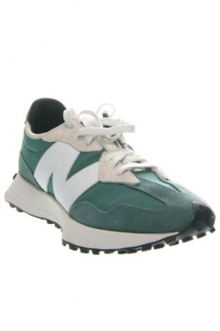 Încălțăminte bărbătească New Balance, Mărime 42, Culoare Verde, Preț 524,99 Lei