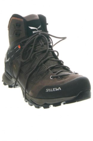 Férfi cipők
 Salewa, Méret 45, Szín Barna, Ár 71 839 Ft