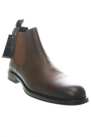 Мъжки обувки Tommy Hilfiger, Размер 45, Цвят Кафяв, Цена 289,99 лв.