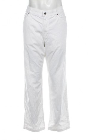 Herrenhose Brax, Größe XL, Farbe Weiß, Preis 34,78 €