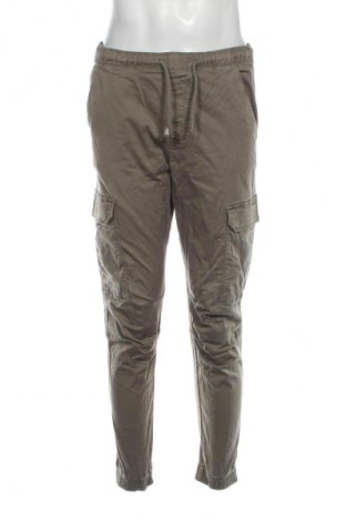 Herrenhose Pull&Bear, Größe M, Farbe Grün, Preis 20,00 €
