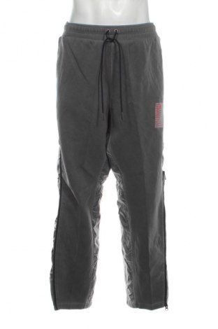 Herren Sporthose Air Jordan Nike, Größe L, Farbe Grau, Preis 85,99 €
