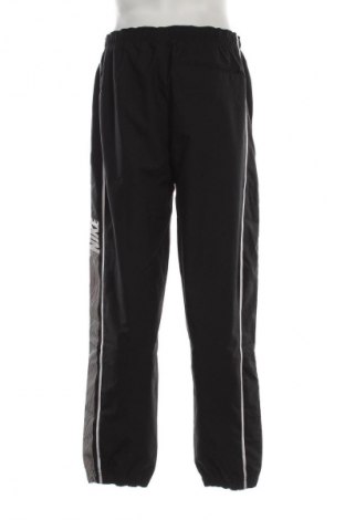Herren Sporthose Nike, Größe L, Farbe Schwarz, Preis 25,00 €