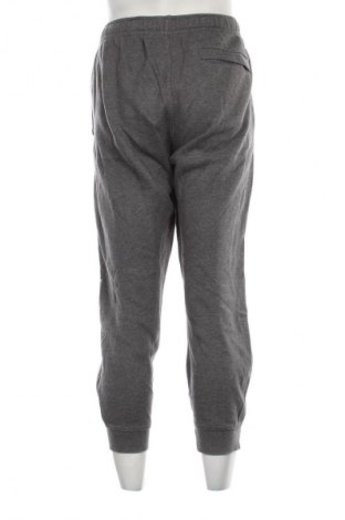 Pantaloni trening de bărbați Nike, Mărime L, Culoare Gri, Preț 174,99 Lei