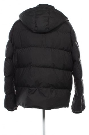 Geacă de bărbati Tommy Jeans, Mărime XXL, Culoare Negru, Preț 436,99 Lei