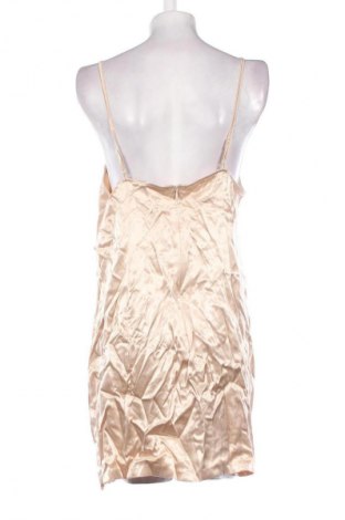 Пижама Primark, Размер XL, Цвят Бежов, Цена 62,21 лв.