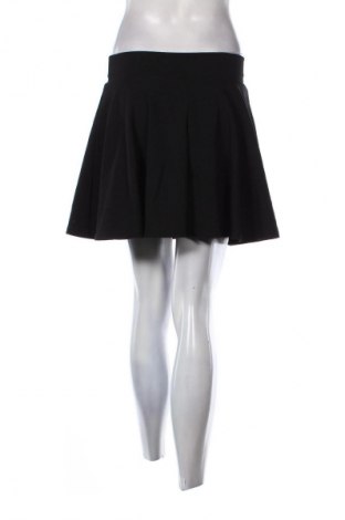 Fustă-pantalon Djt, Mărime S, Culoare Negru, Preț 50,99 Lei