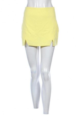 Fustă-pantalon Trendyol, Mărime S, Culoare Galben, Preț 244,74 Lei