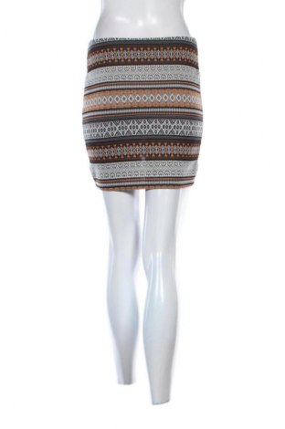 Φούστα Bershka, Μέγεθος S, Χρώμα Πολύχρωμο, Τιμή 9,72 €