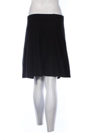 Пола C&A, Размер S, Цвят Черен, Цена 19,00 лв.