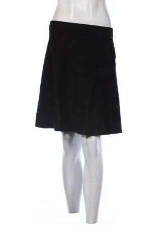 Пола C&A, Размер S, Цвят Черен, Цена 31,00 лв.