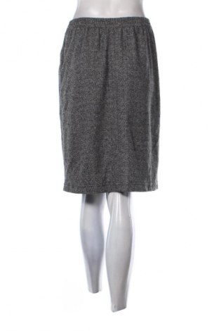 Rock C&A, Größe XL, Farbe Mehrfarbig, Preis € 7,99