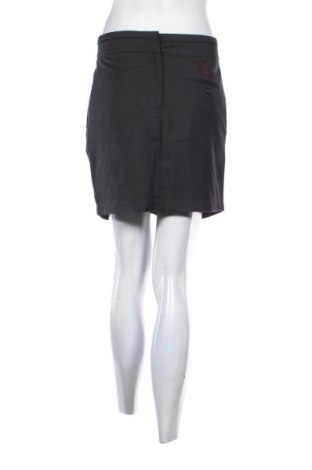 Пола Carlings, Размер M, Цвят Сив, Цена 19,55 лв.