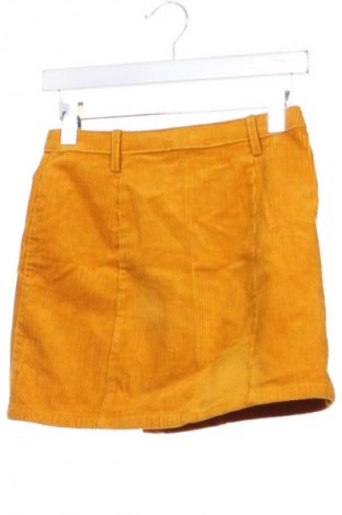 Пола Forever 21, Размер S, Цвят Жълт, Цена 21,00 лв.