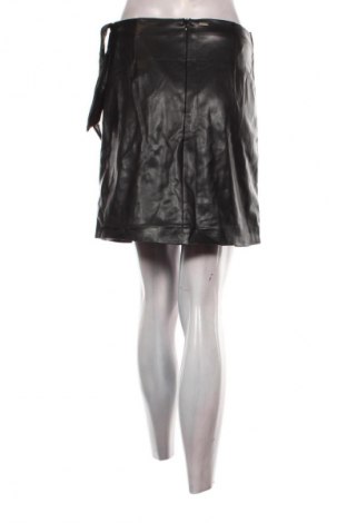 Rock Guess, Größe M, Farbe Schwarz, Preis 93,99 €