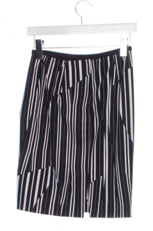 Пола H&M, Размер XS, Цвят Многоцветен, Цена 19,00 лв.