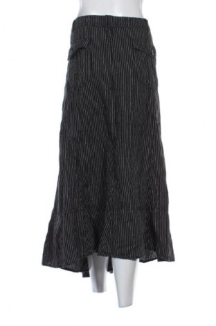 Пола H&M, Размер 5XL, Цвят Многоцветен, Цена 23,46 лв.