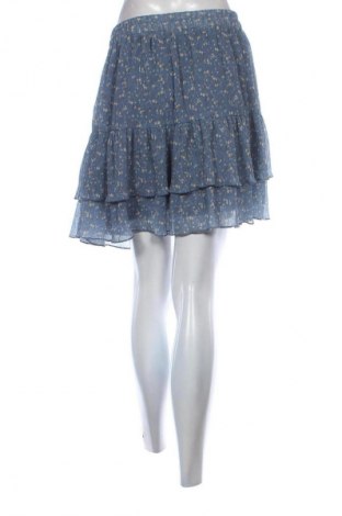 Пола NA-KD, Размер S, Цвят Многоцветен, Цена 41,00 лв.