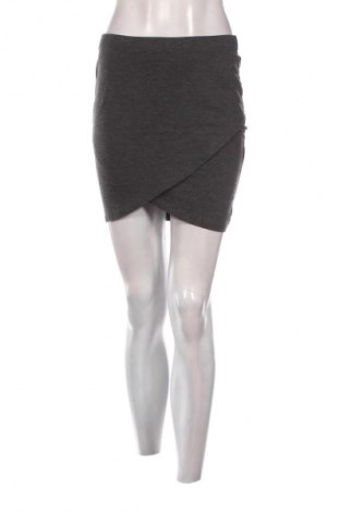 Rock ONLY, Größe M, Farbe Grau, Preis 10,30 €