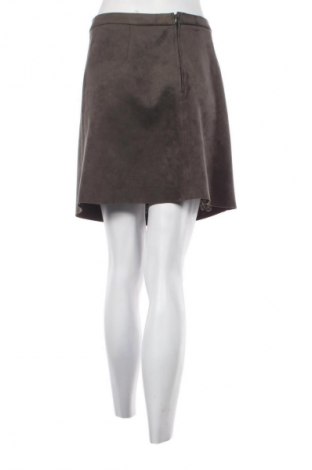 Пола Orsay, Размер M, Цвят Зелен, Цена 17,99 лв.