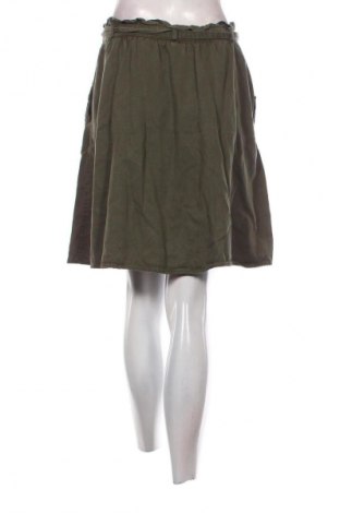 Пола Promod, Размер L, Цвят Зелен, Цена 41,00 лв.