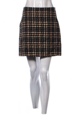 Пола Reserved, Размер L, Цвят Многоцветен, Цена 15,99 лв.