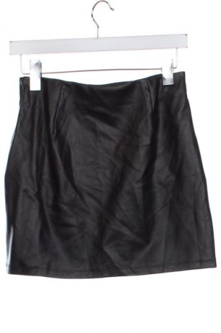 Пола Sinsay, Размер XS, Цвят Черен, Цена 15,57 лв.