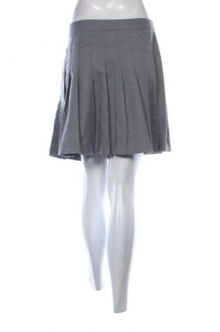 Пола Sinsay, Размер L, Цвят Сив, Цена 19,00 лв.