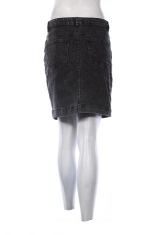 Spódnica Sisters Point, Rozmiar M, Kolor Szary, Cena 94,34 zł