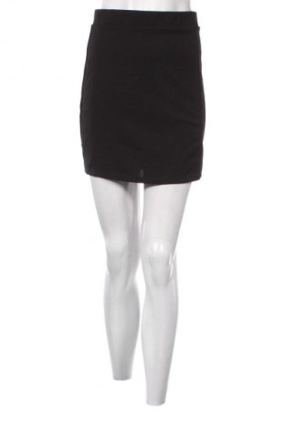 Пола Terranova, Размер S, Цвят Черен, Цена 19,04 лв.