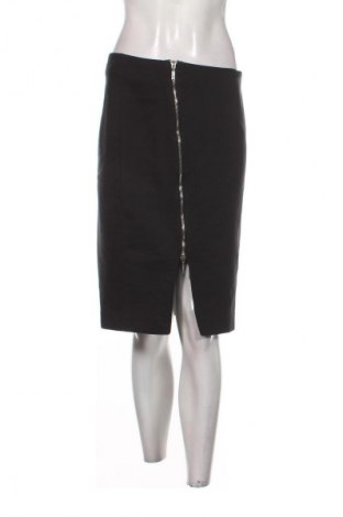 Пола Top Secret, Размер L, Цвят Черен, Цена 23,06 лв.