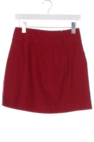 Пола Turnover, Размер XS, Цвят Червен, Цена 25,99 лв.