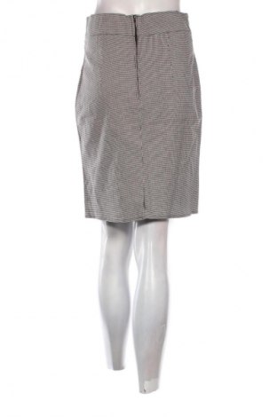 Пола Unbranded, Размер M, Цвят Многоцветен, Цена 15,47 лв.