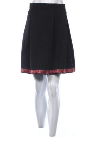 Пола Unbranded, Размер M, Цвят Черен, Цена 19,00 лв.